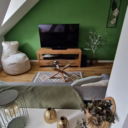 Gruene Oase Am Kuechwald Хемниц