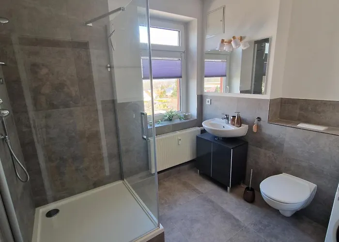 아파트 Gruene Oase Am Kuechwald 켐니츠